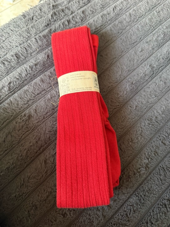 Kids Ribbed Red Tights - Picture 4 of 5